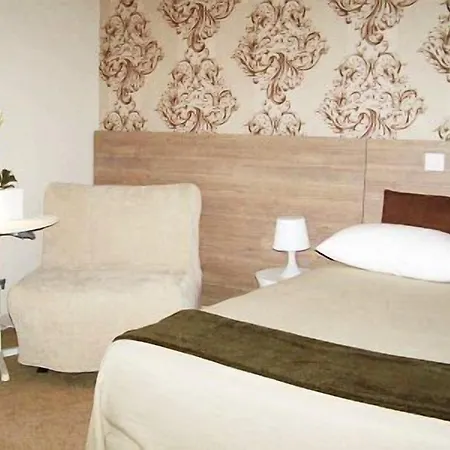 Отель Oxo Биарриц